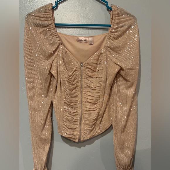 Buckle Tops - Pink sparkly crop top